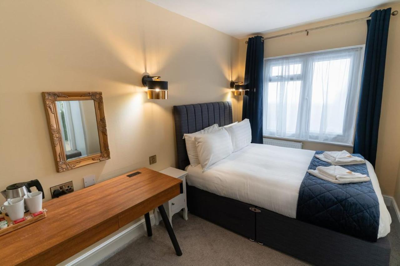 The Pier Hotel Истборн Екстериор снимка