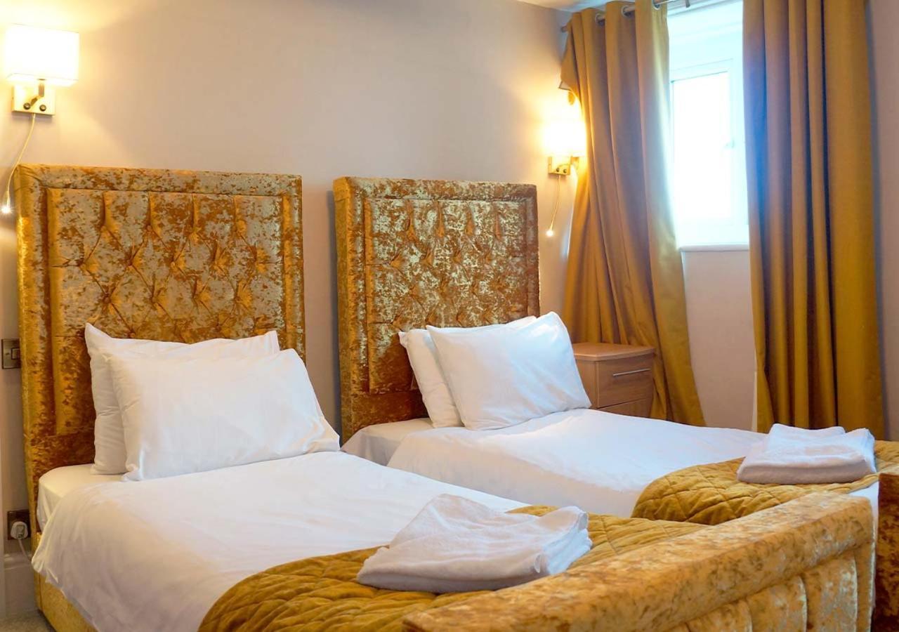 The Pier Hotel Истборн Екстериор снимка